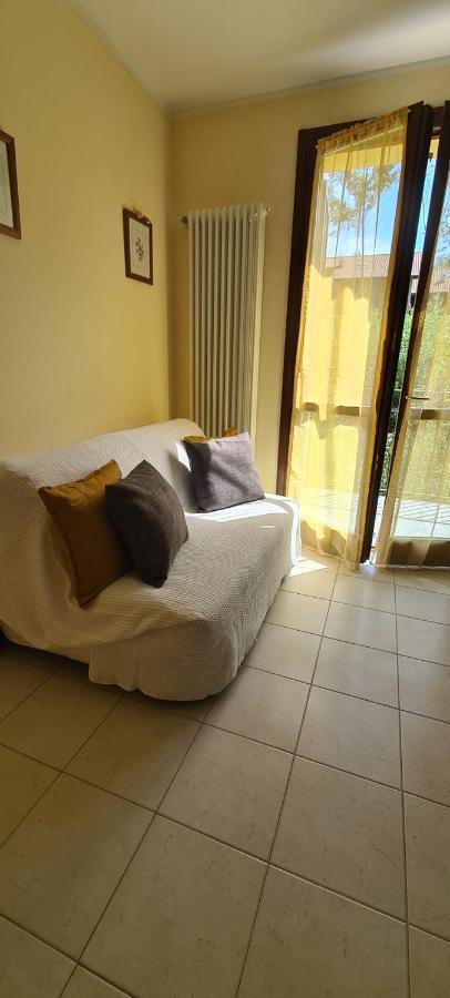 Casa Mirella - Appartamento Zona Bellagio Magreglio Buitenkant foto
