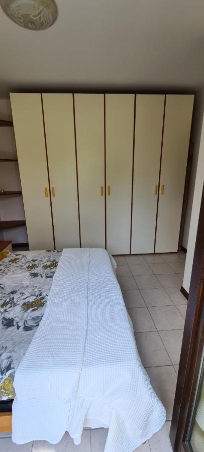 Casa Mirella - Appartamento Zona Bellagio Magreglio Buitenkant foto