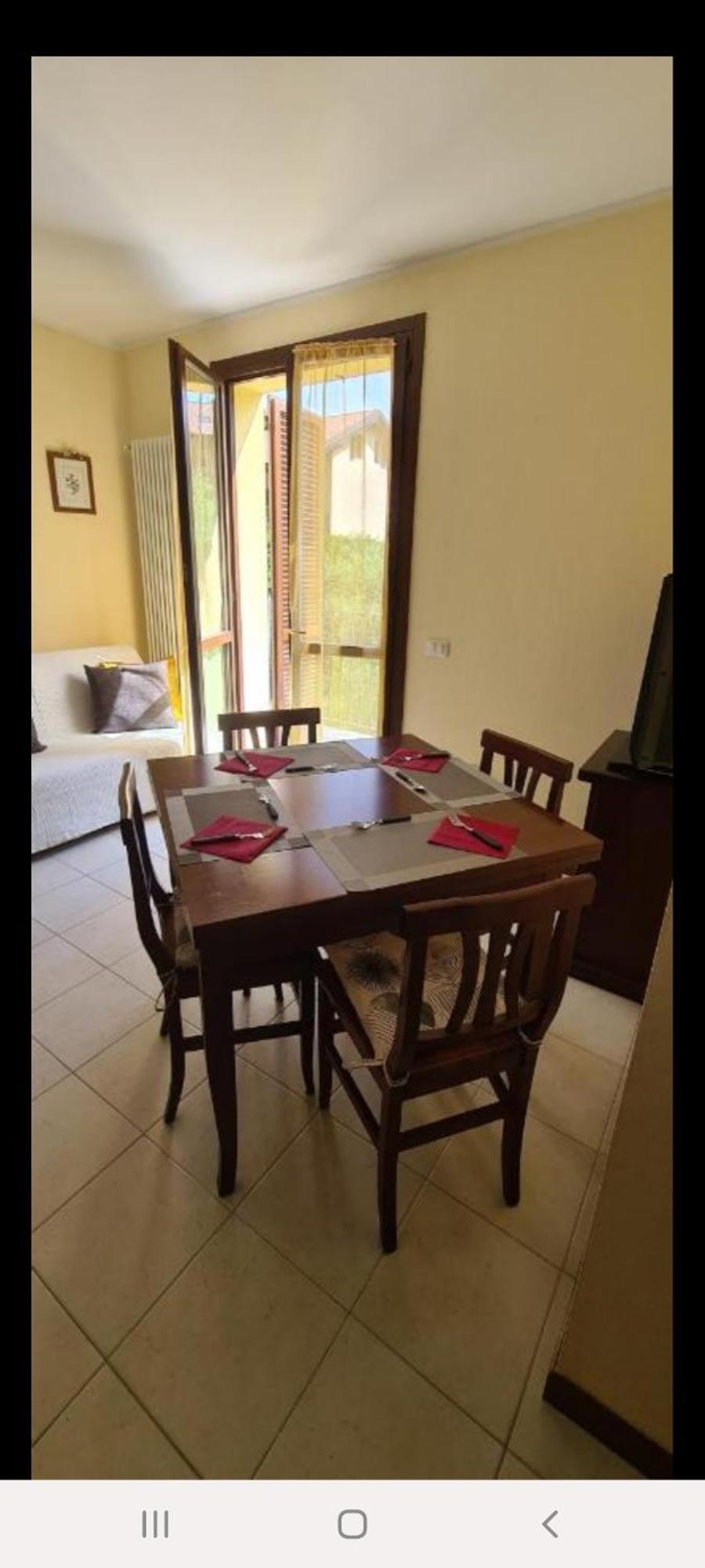 Casa Mirella - Appartamento Zona Bellagio Magreglio Buitenkant foto